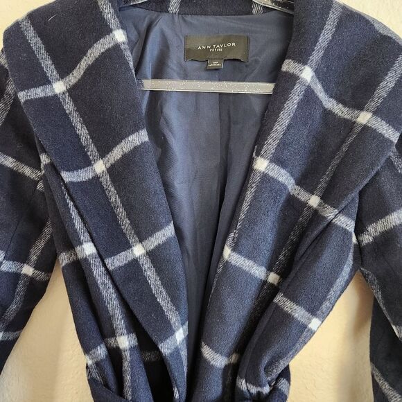 Ann Taylor Navy Plaid Women's Coat Xs Petite - Picture 2 of 8